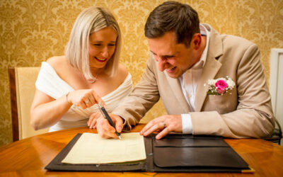 Stafford registry office micro wedding